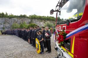 023 prevzem gasilskega vozila Foto atelje Postojna